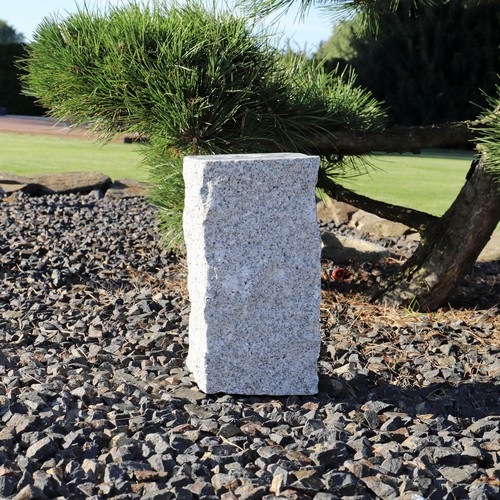 Granitsäule 30cm quellstein - 30cm,